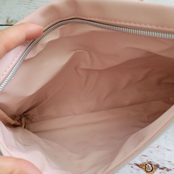 Christian Dior Cosmetics Bag - Picture 6 of 6